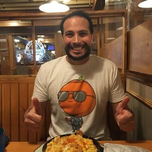 Meet your Posher, Nicholas